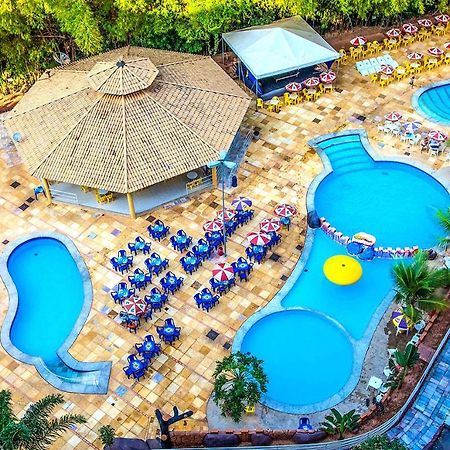 No Golden Dolphin Express Voce Ira Ter Momentos Espetaculares! Hotell Caldas Novas Eksteriør bilde